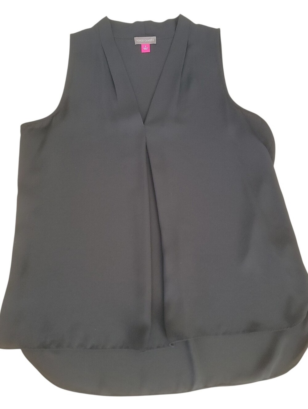Vince Camuto Women's Black V-Neck Sleeveless Rumple Blouse Small Office Chic